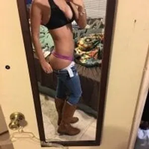 Spicy_queen2023 from stripchat