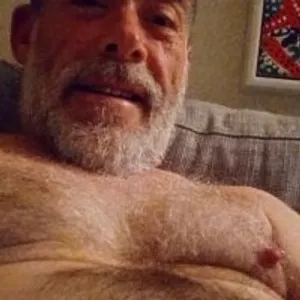 DaddyQuimHot from stripchat