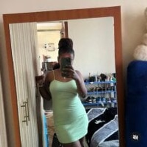 sleekcams.com SlimThick_ livesex profile in bigclit cams