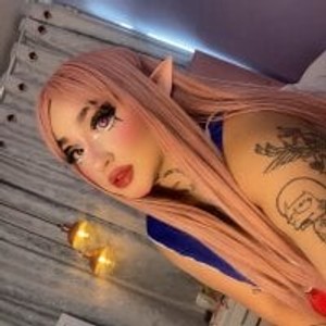 stripchat bella-green webcam profile pic via sexcityguide.com