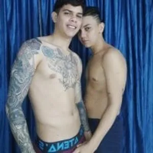 Coupleboys_men from stripchat