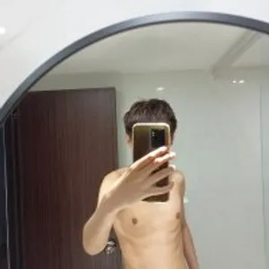 yang0124 from stripchat