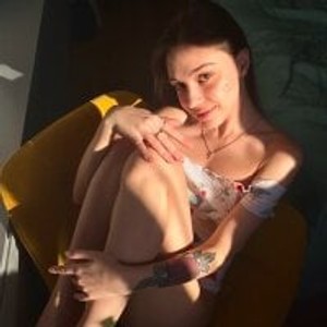 sleekcams.com jellyffish livesex profile in public cams