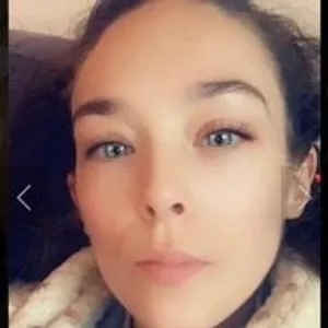 kira62 from stripchat