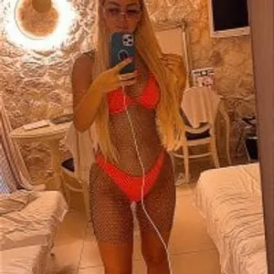 Alma96 from stripchat