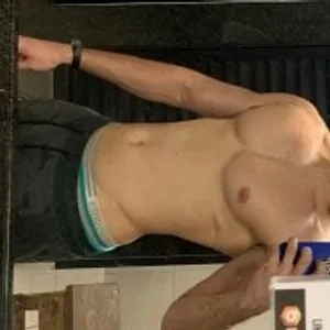 louhkid from stripchat
