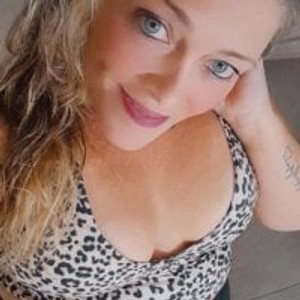 stripchat marcialoira Live mature Webcam Featured On maturelivesexcams.com