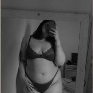 sleekcams.com venuz_bbw livesex profile in fisting cams