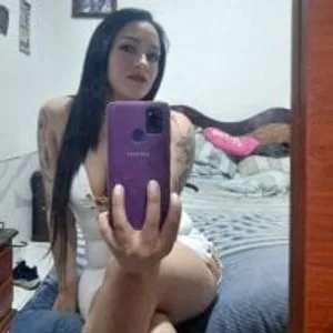 sharol_love1030 from stripchat