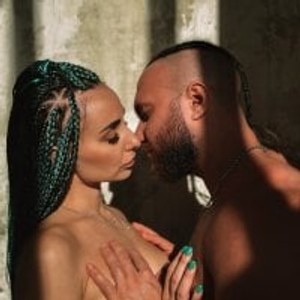 cheapadultsexcams.com TwixCouple livesex profile in tattoos cams