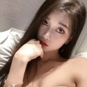 Sunny-II from stripchat