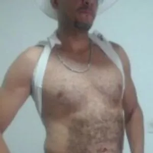 leontrain from stripchat