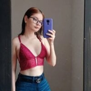 onaircams.com ScarletRaine livesex profile in hot cams