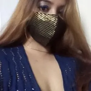 Arushisingh8888 from stripchat