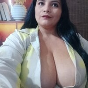 marbellabigtits