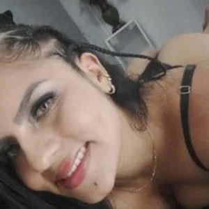 sarah_cream from stripchat