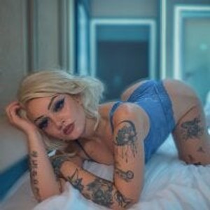 livesex.fan tatted-bitty livesex profile in bigass cams