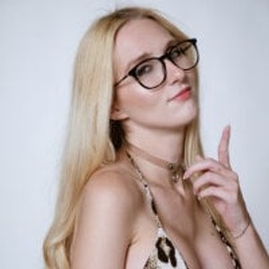 pornos.live AudreyMadisonX livesex profile in lovense cams