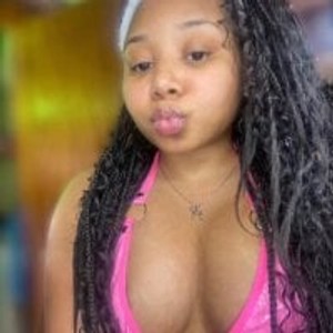 sleekcams.com RealqueenG4life livesex profile in mobile cams