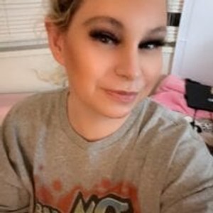 peachesnkreame82's profile picture