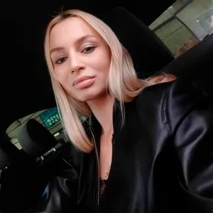 Candy_Jes from stripchat
