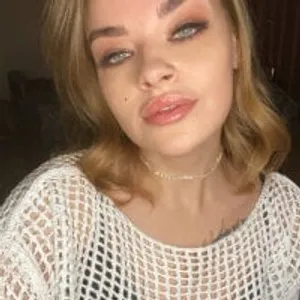 VikkiVyper from stripchat