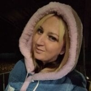 Elizabeth_FeralBerry's profile picture