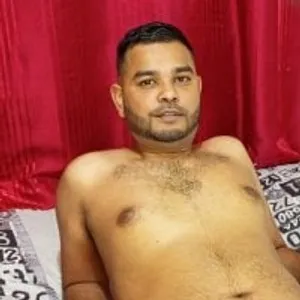 Mrnaughtyguy1016 from stripchat