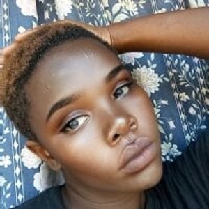 Tinahsina's profile picture