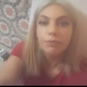 AnyBlond from stripchat