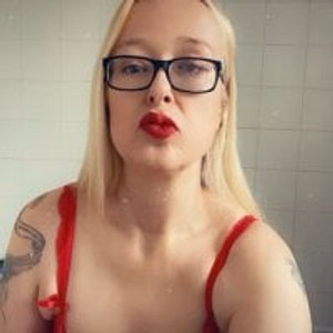 AvaTease_x webcam profile - British