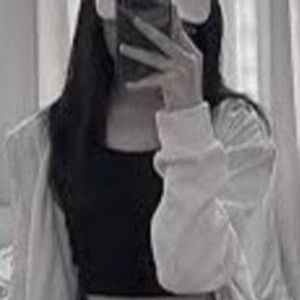 julia888's profile picture