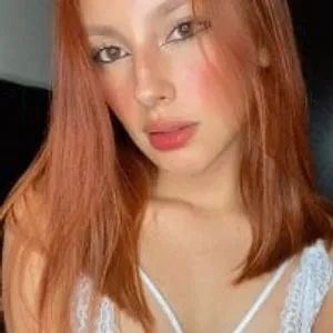 arianna_13 from stripchat