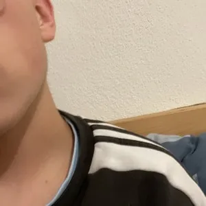 teenboy____ from stripchat
