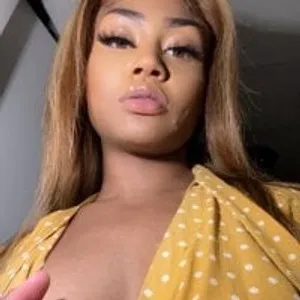 yiauana from stripchat
