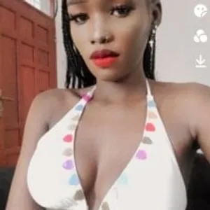 cutesmiling from stripchat