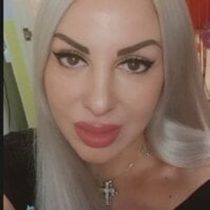 EvaBrawn_'s profile picture