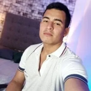 luis_martinez19 from stripchat