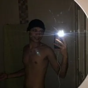 marcus_leonel from stripchat