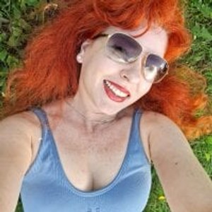 pornos.live CrystalLovelyy livesex profile in lovense cams