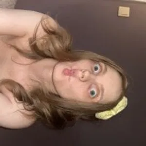 zhopkalily from stripchat