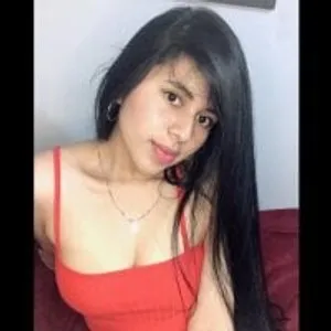 camila_longhair from stripchat