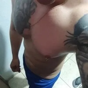 lusciousdickbig from stripchat