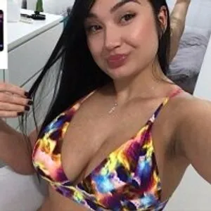 AshhaGlow from stripchat