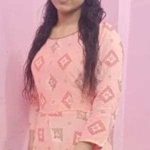 Aaradhna-00 from stripchat