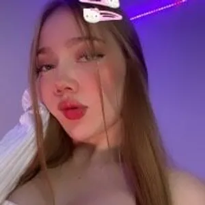 melody-dy from stripchat