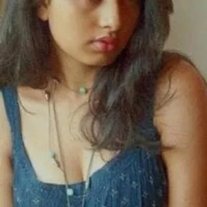 Riya_goa from stripchat