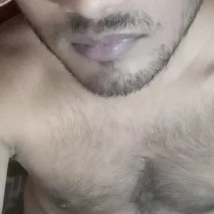 wildboy_simon from stripchat