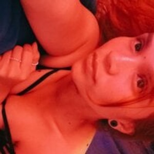 livesex.fan Adriennee livesex profile in kind cams