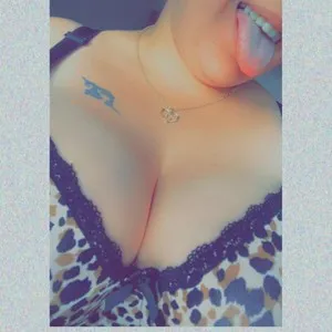yzabell18 from stripchat